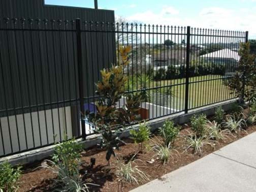 Residential 3 Winner - Unique Landscaping