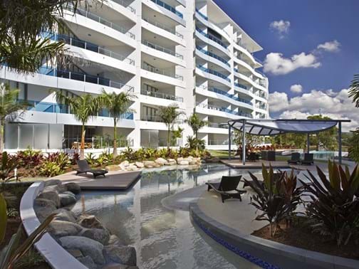 Maintenance - Commercial Under $100k - The Landscape Construction Company - Waters Edge - West End